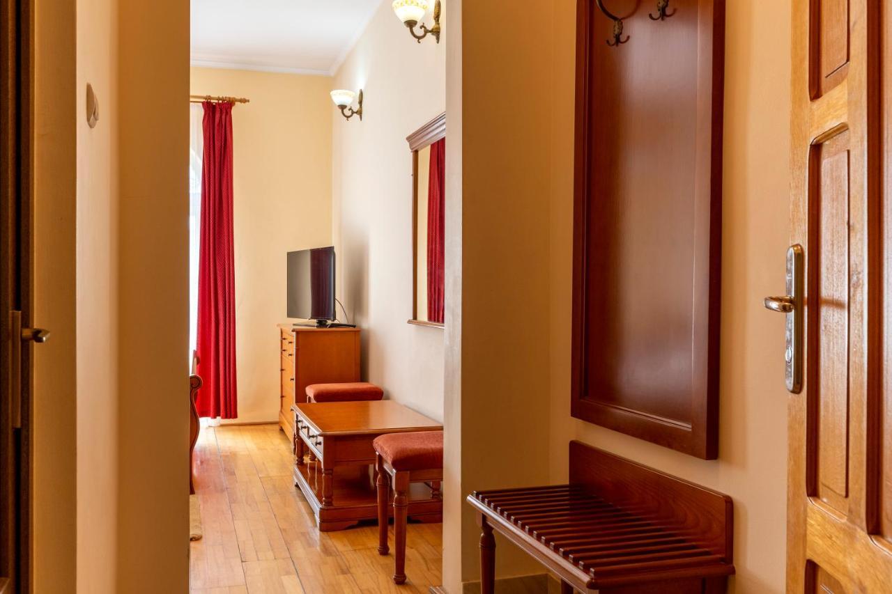 Hotel Denis Danes Luaran gambar